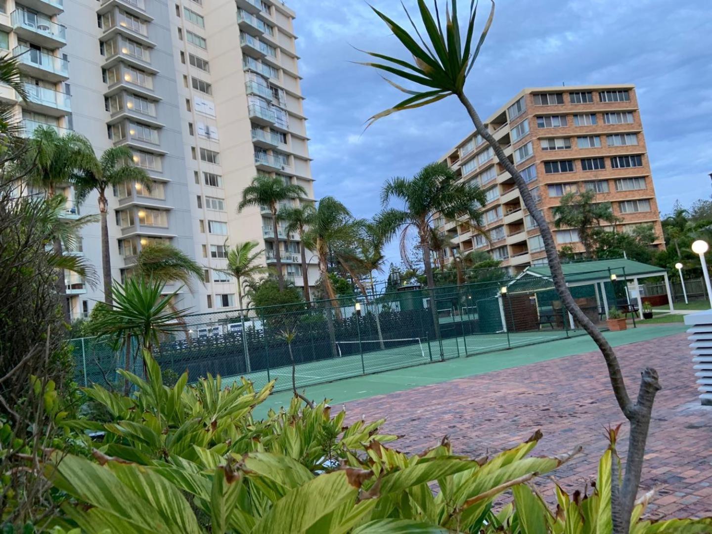 גולד קוסט Burleigh Gardens North Hi-Rise Holiday Apartments מראה חיצוני תמונה