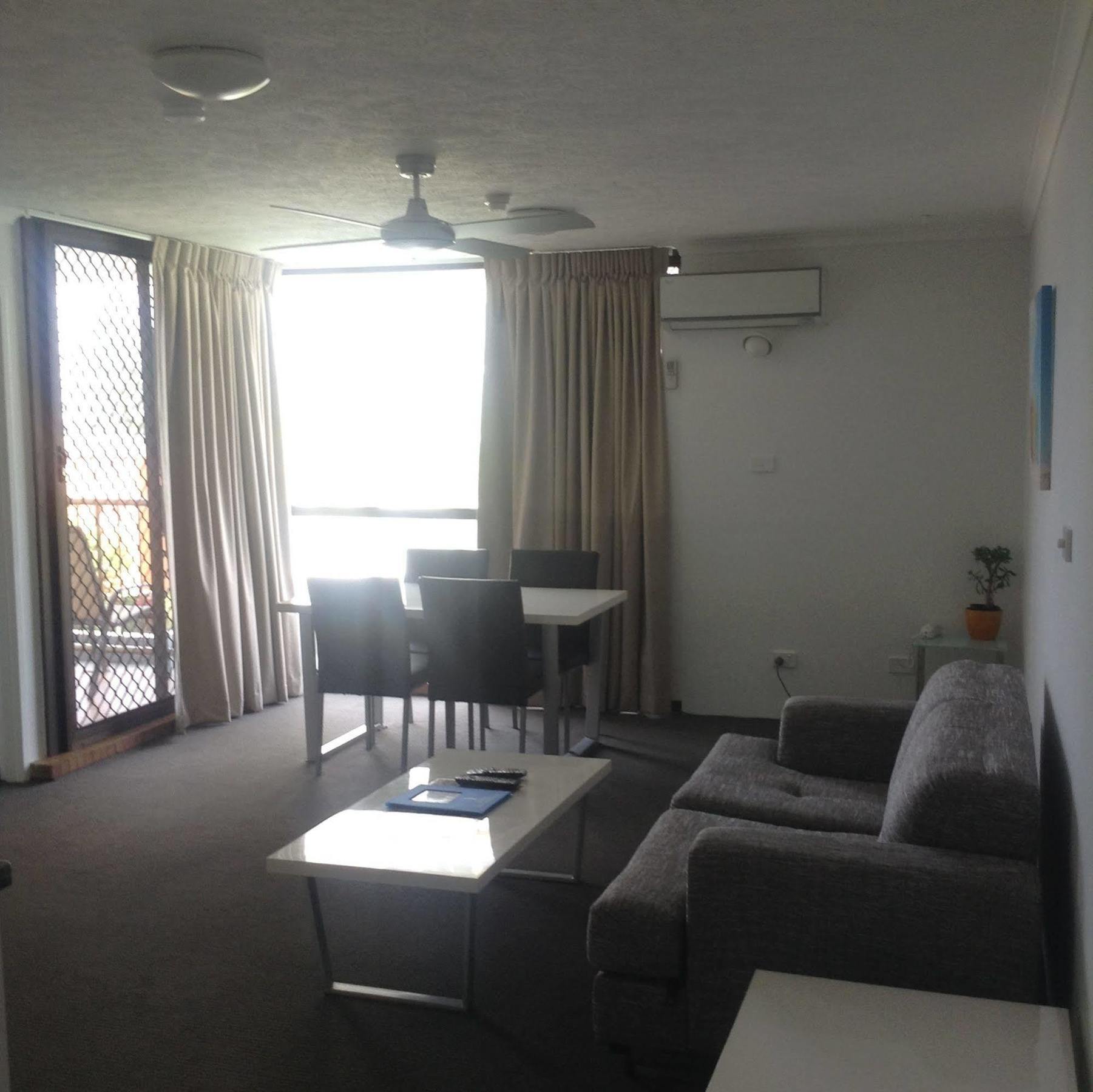 גולד קוסט Burleigh Gardens North Hi-Rise Holiday Apartments מראה חיצוני תמונה