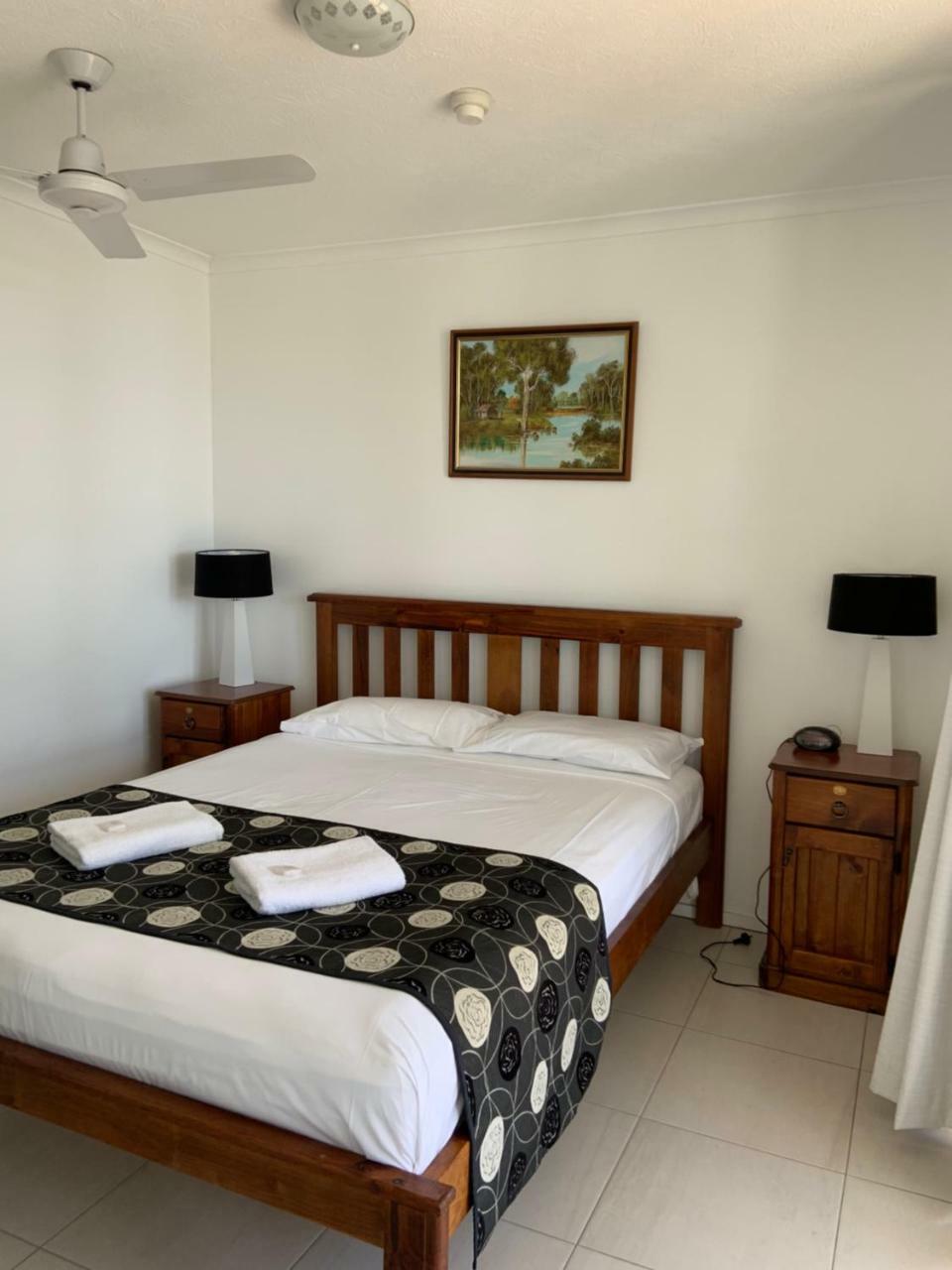 גולד קוסט Burleigh Gardens North Hi-Rise Holiday Apartments מראה חיצוני תמונה